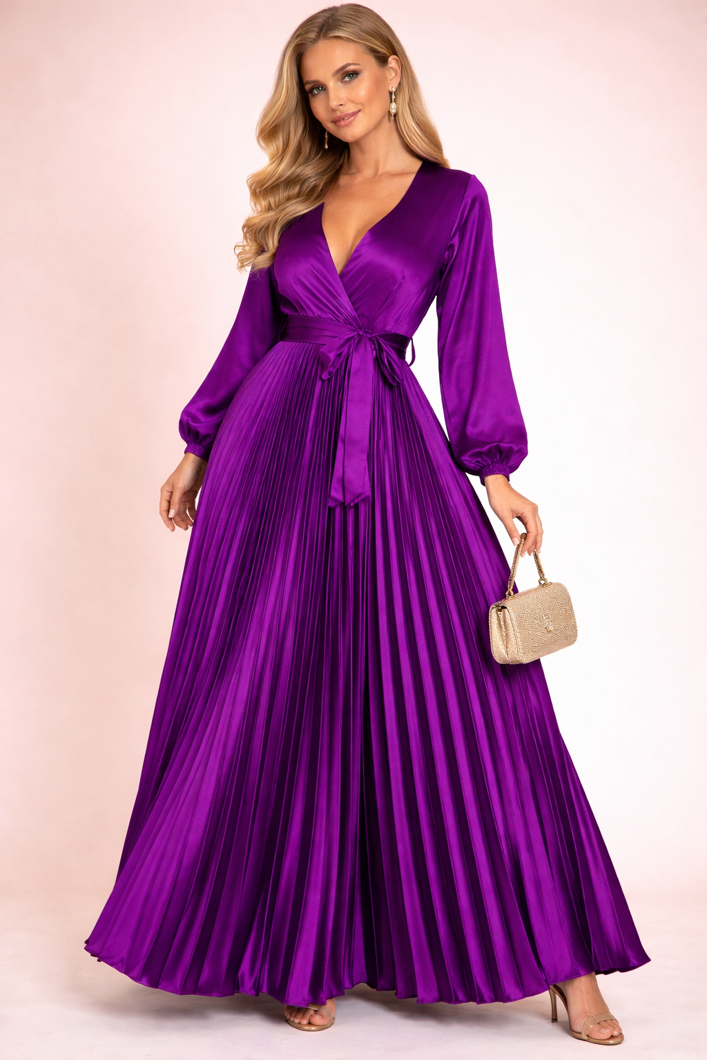 Robe plissée longue satin violet intense élégante taille haute fluide