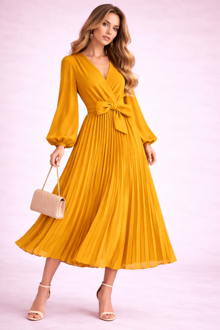 Robe plissée midi mousseline jaune moutarde ceinturée manches longues élégante
